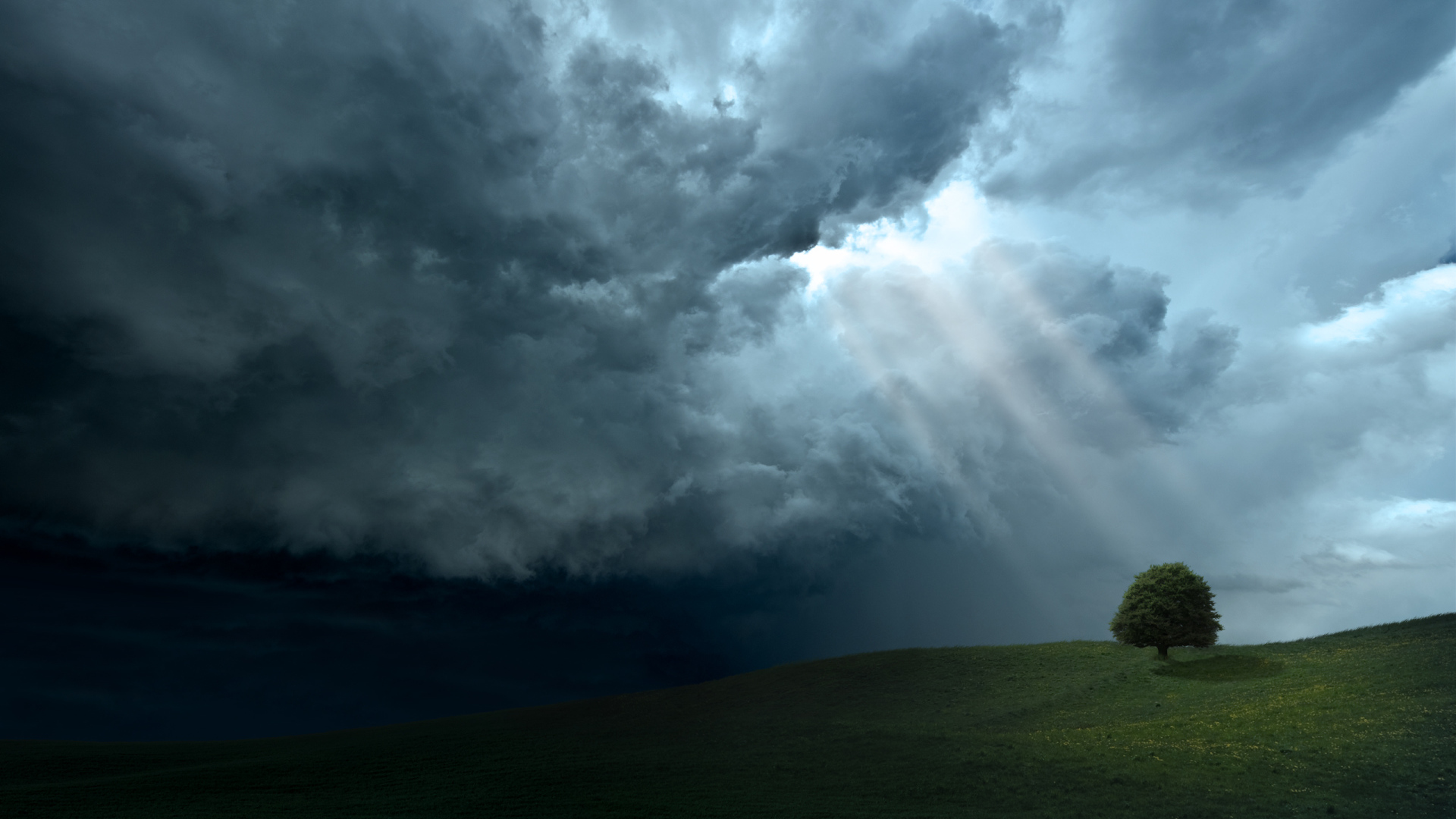 Свет сквозь облака