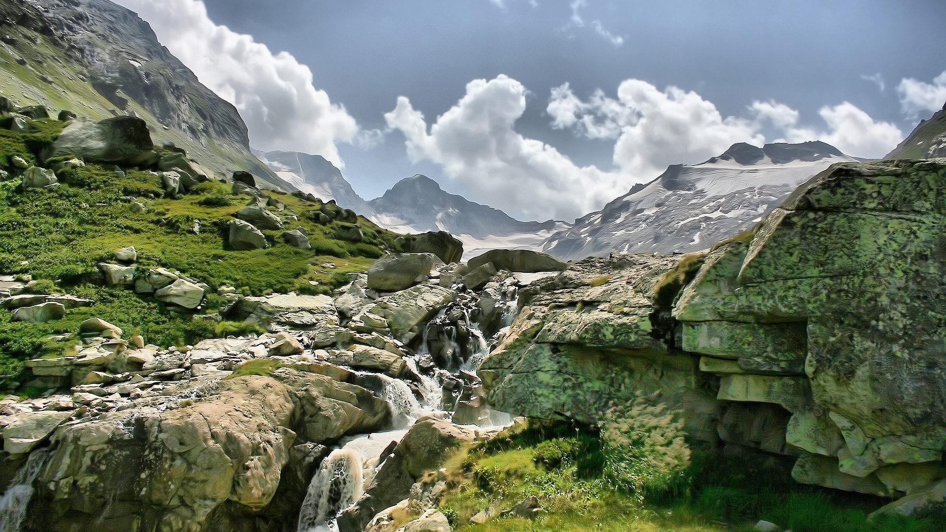 Ручей в горах