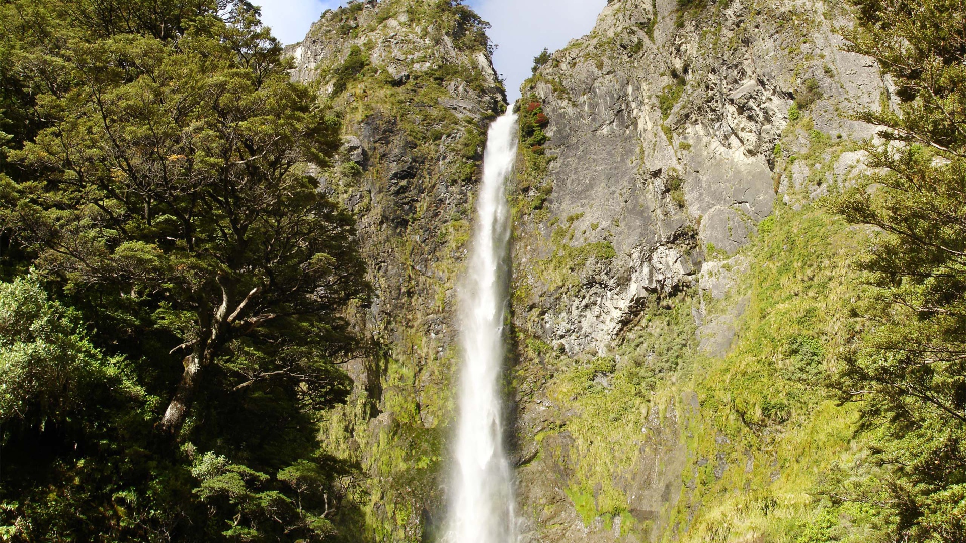 Водопад Devils Punchbown