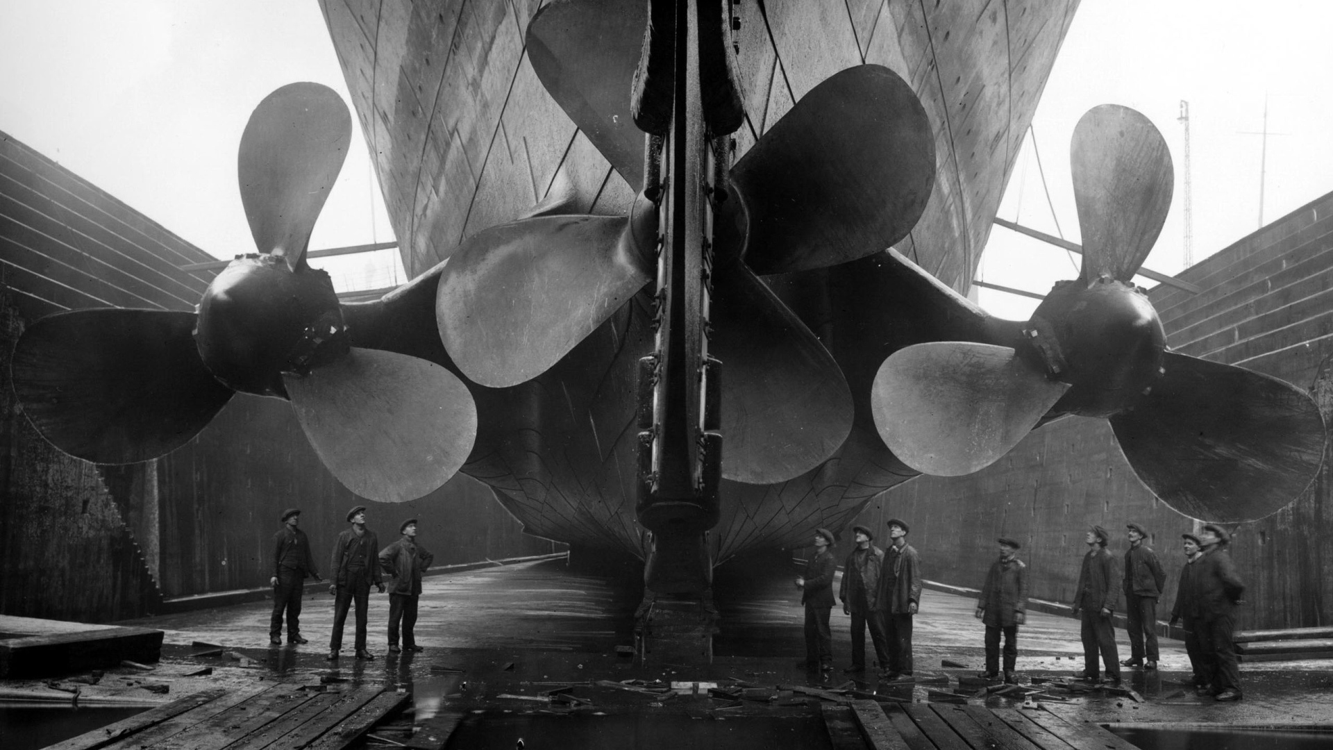 Огромные винты Титаника