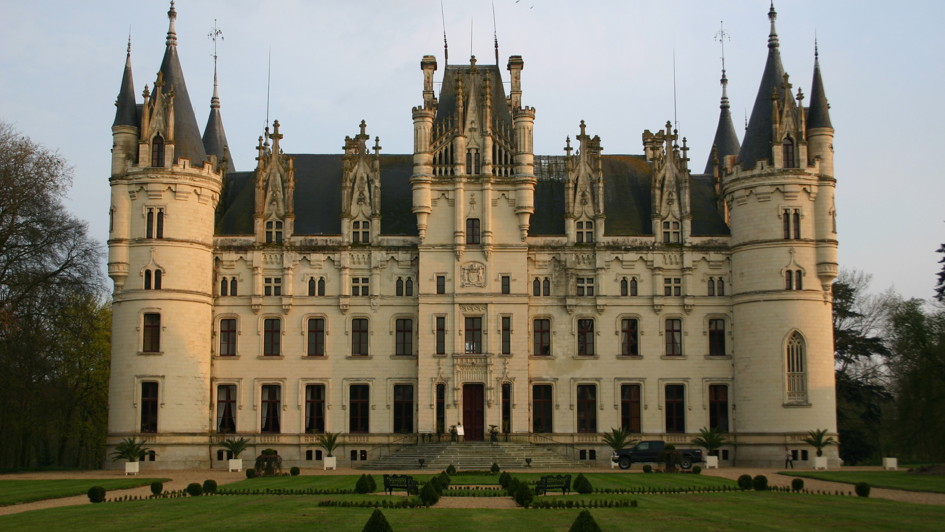 Замок Chateau Challain