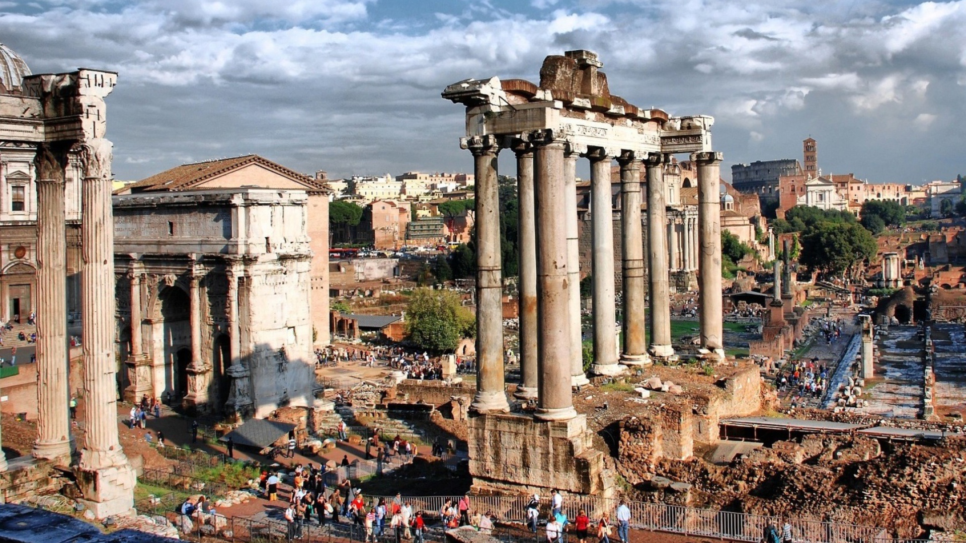 Развалины старого Рима