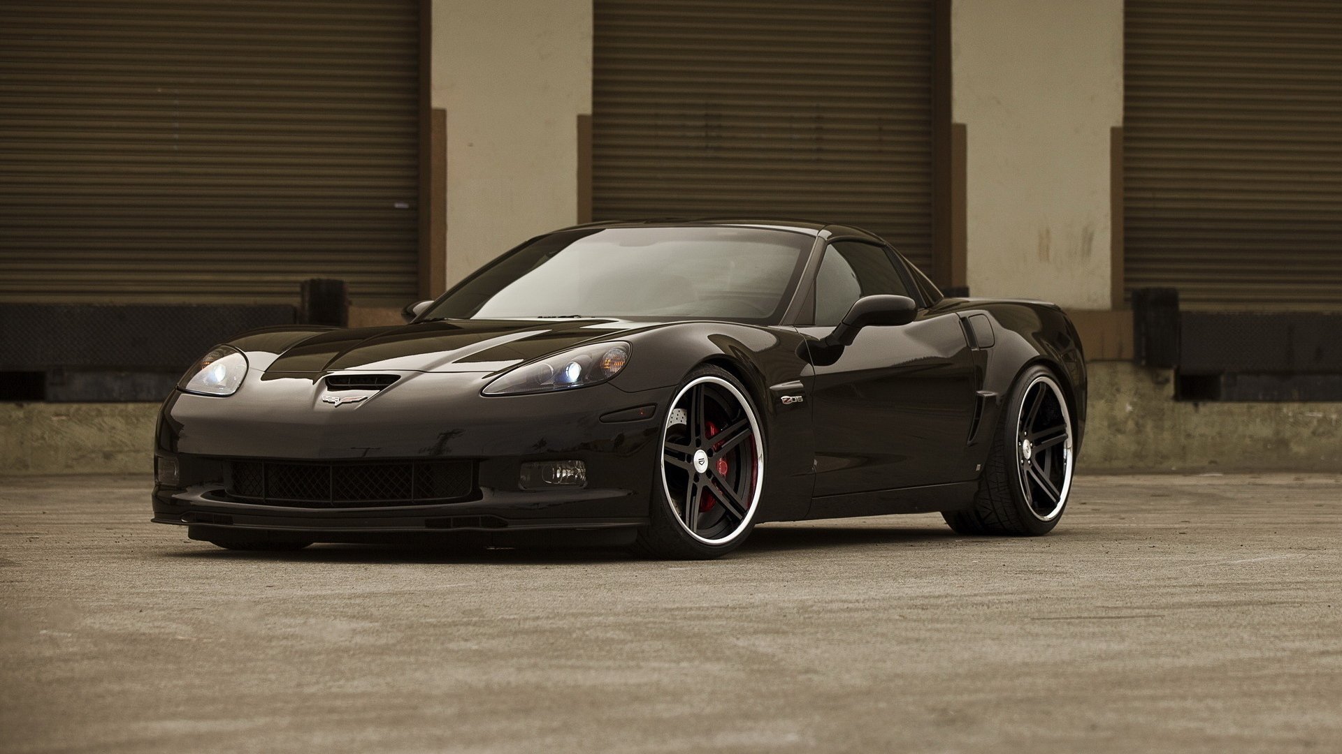 Chevrolet-Corvette Black