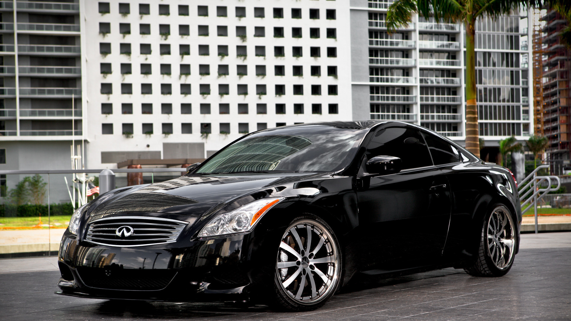Infiniti G37
