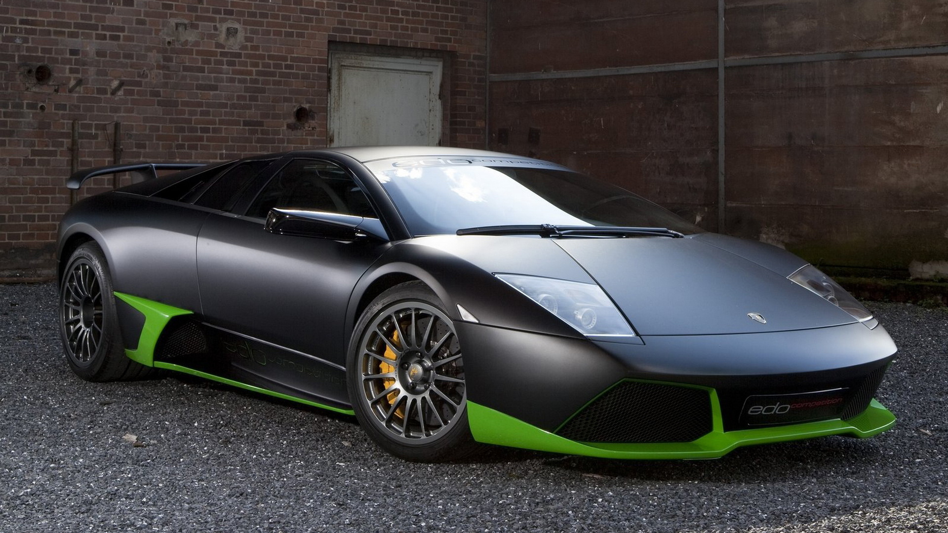 Lamborghini-Murcielago-LP750