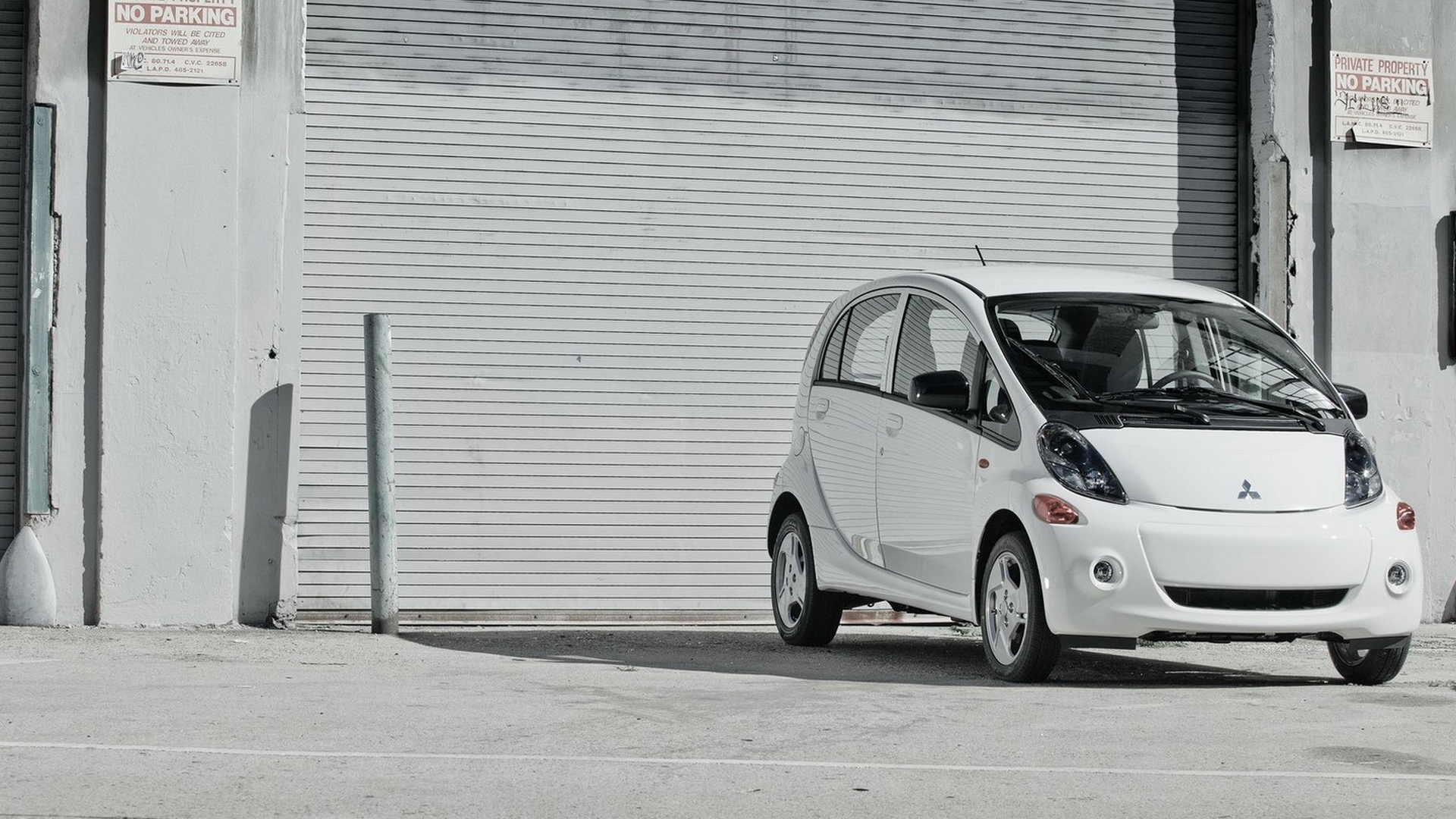 Mitsubishi-i-MiEV US Version