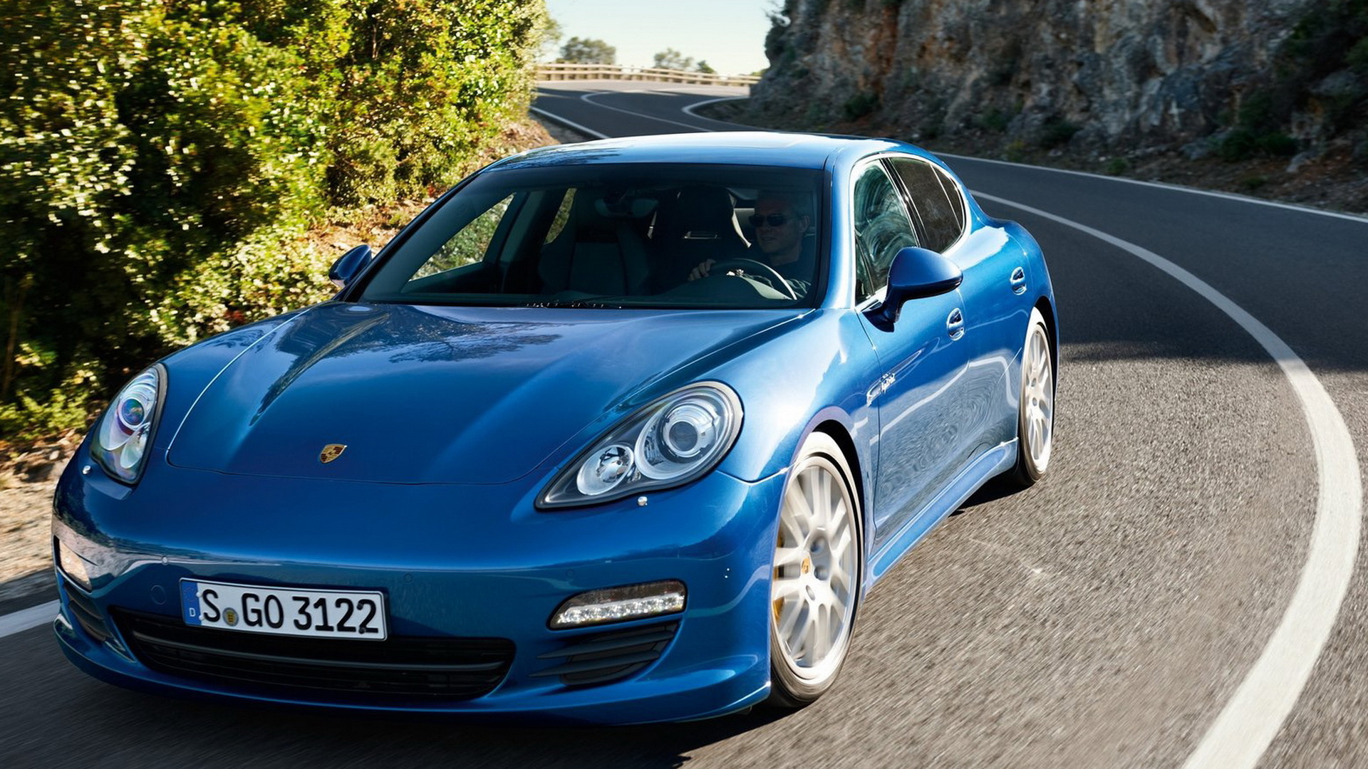 blue Porsche-Panamera S