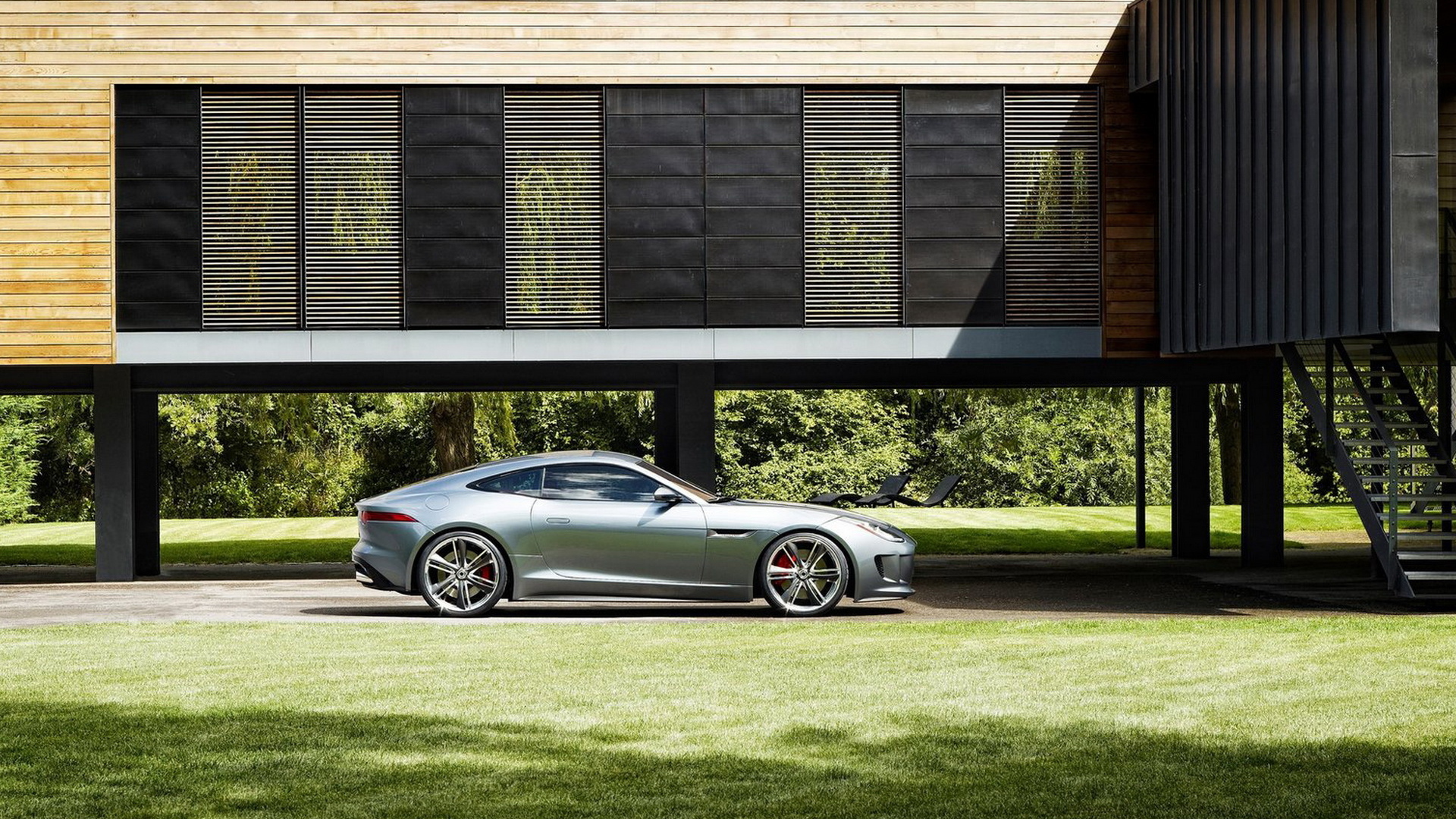 Jaguar-C-X16 Concept