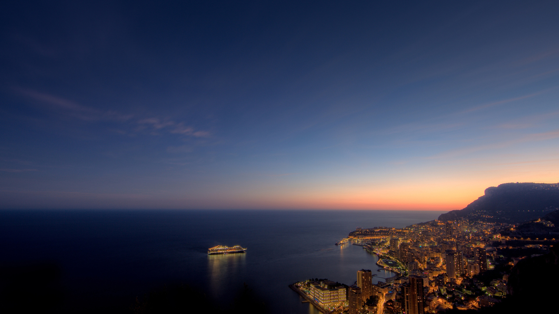 Ночной Монако