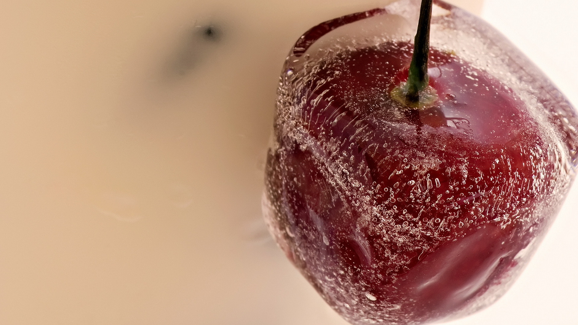 Замороженная вишенка