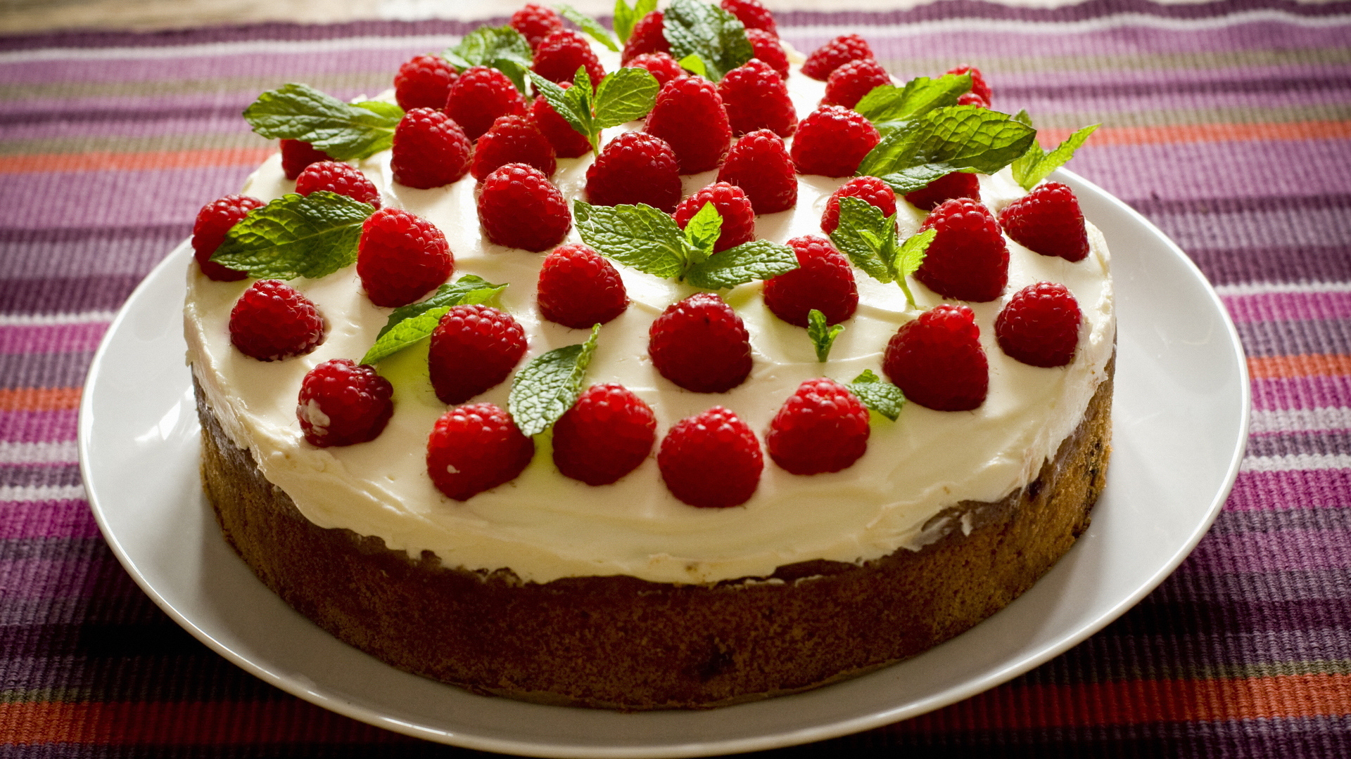 Тортик с малиной