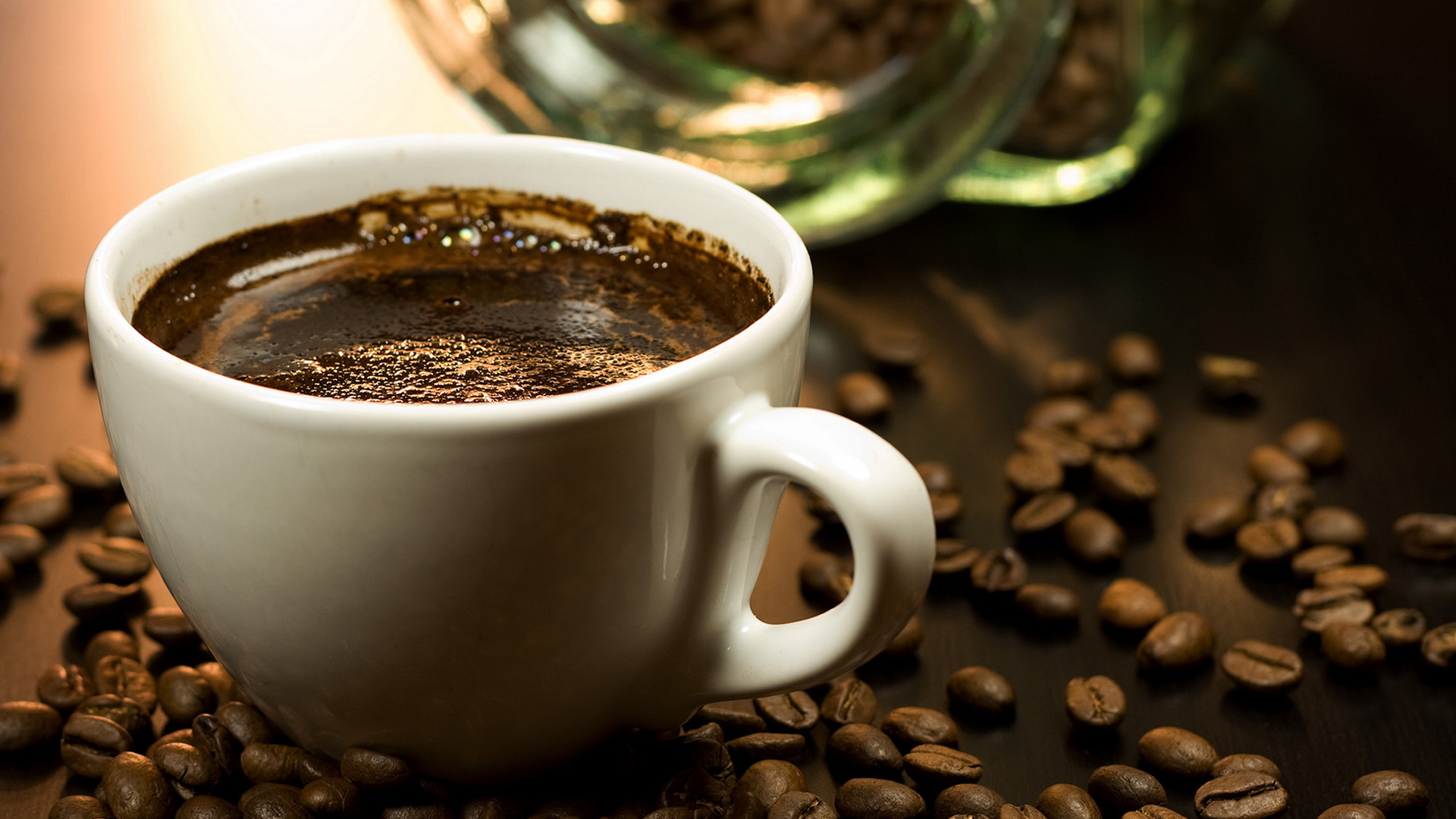 Чашка свежего кофе