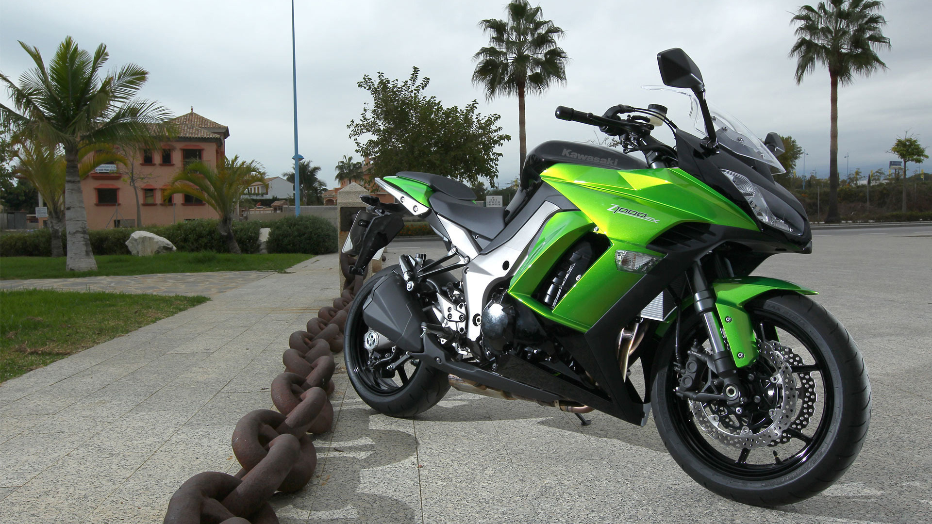 Kawasaki Z1000SX
