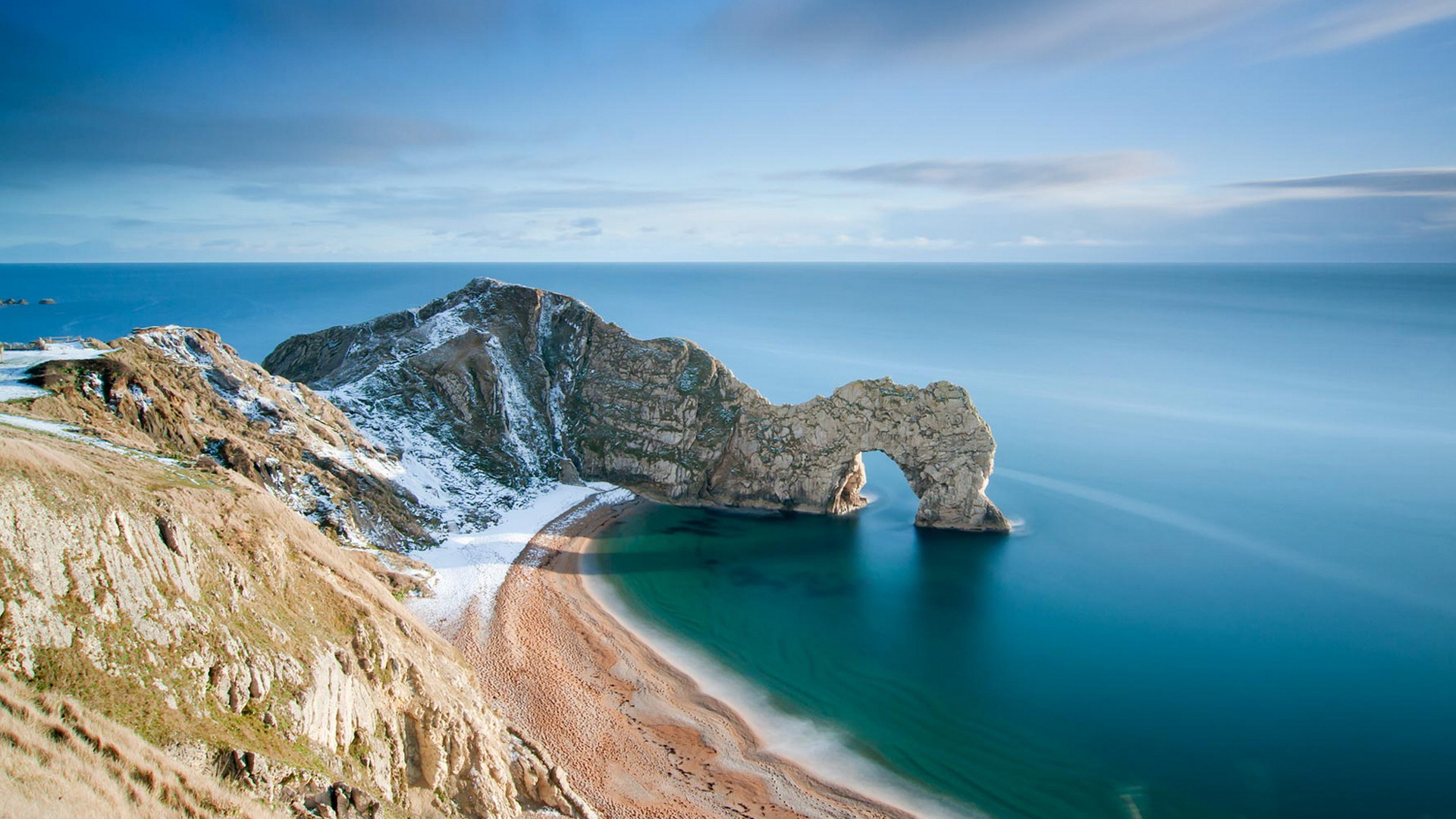 Прибрежные скалы