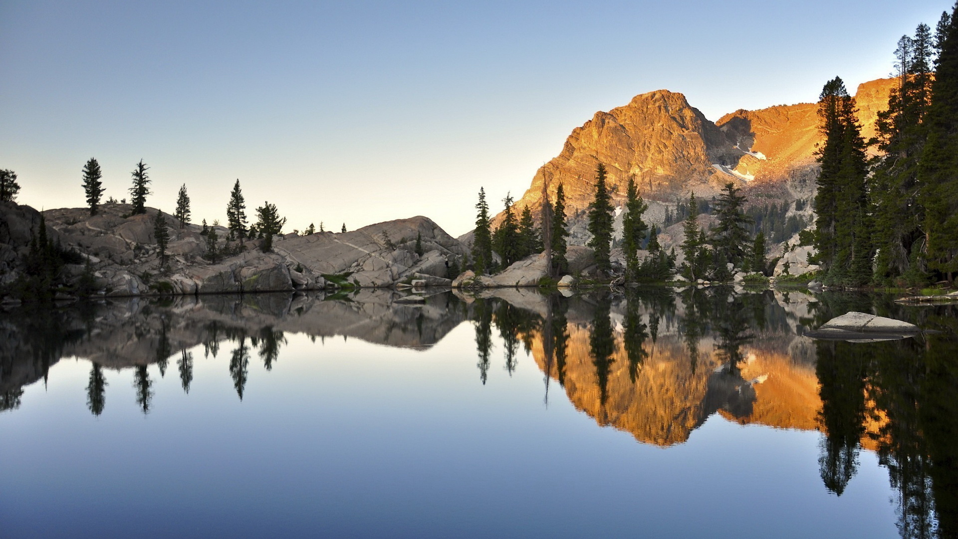 Озеро на высоте