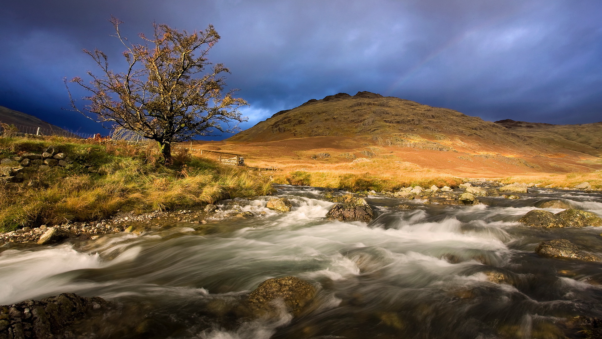 Речка на холме