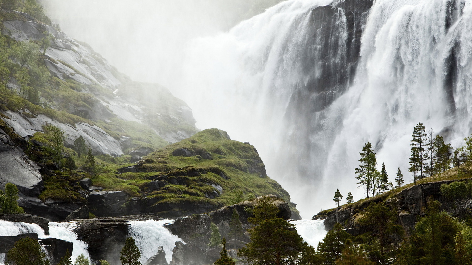 Большой водопад