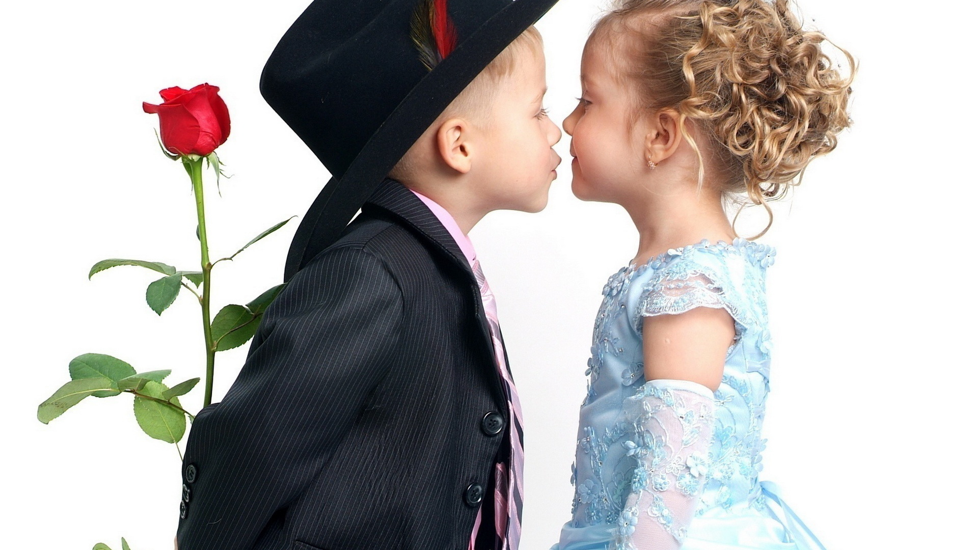 Мальчик и девочка