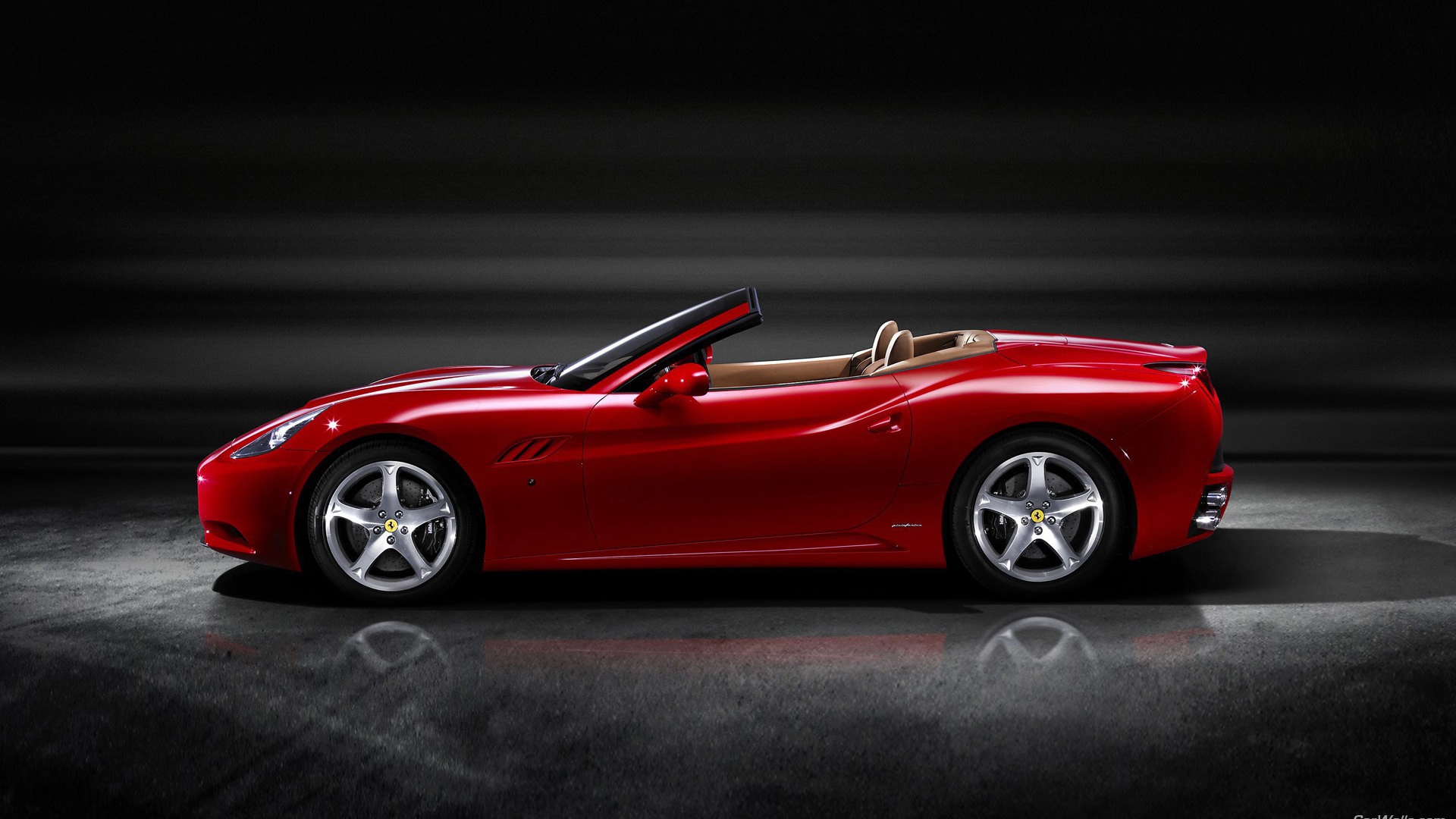 Красный Феррари Калифорния