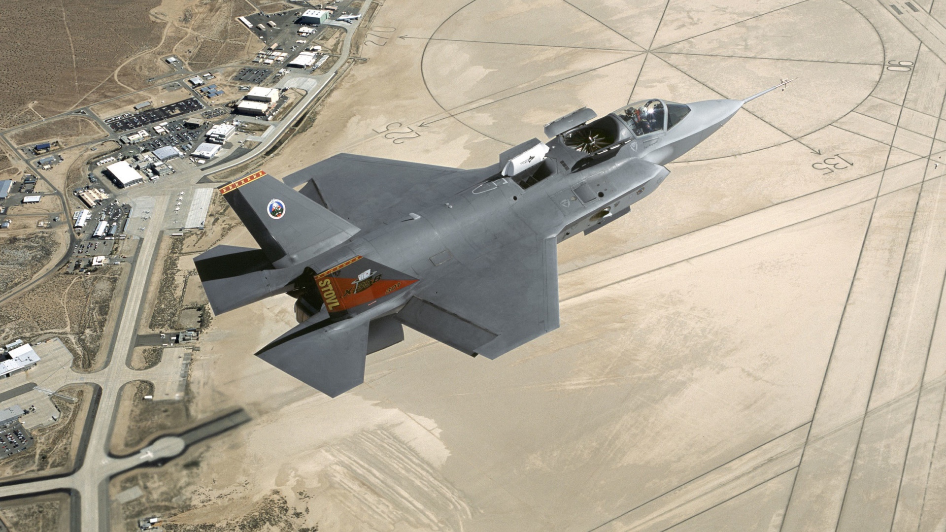 Самолет F-35