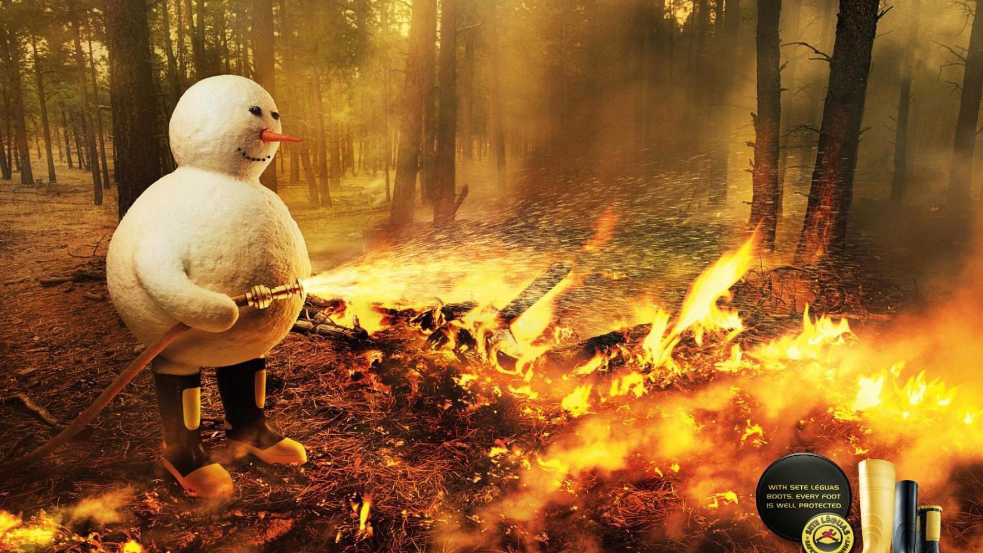 Снеговик тушит пожар