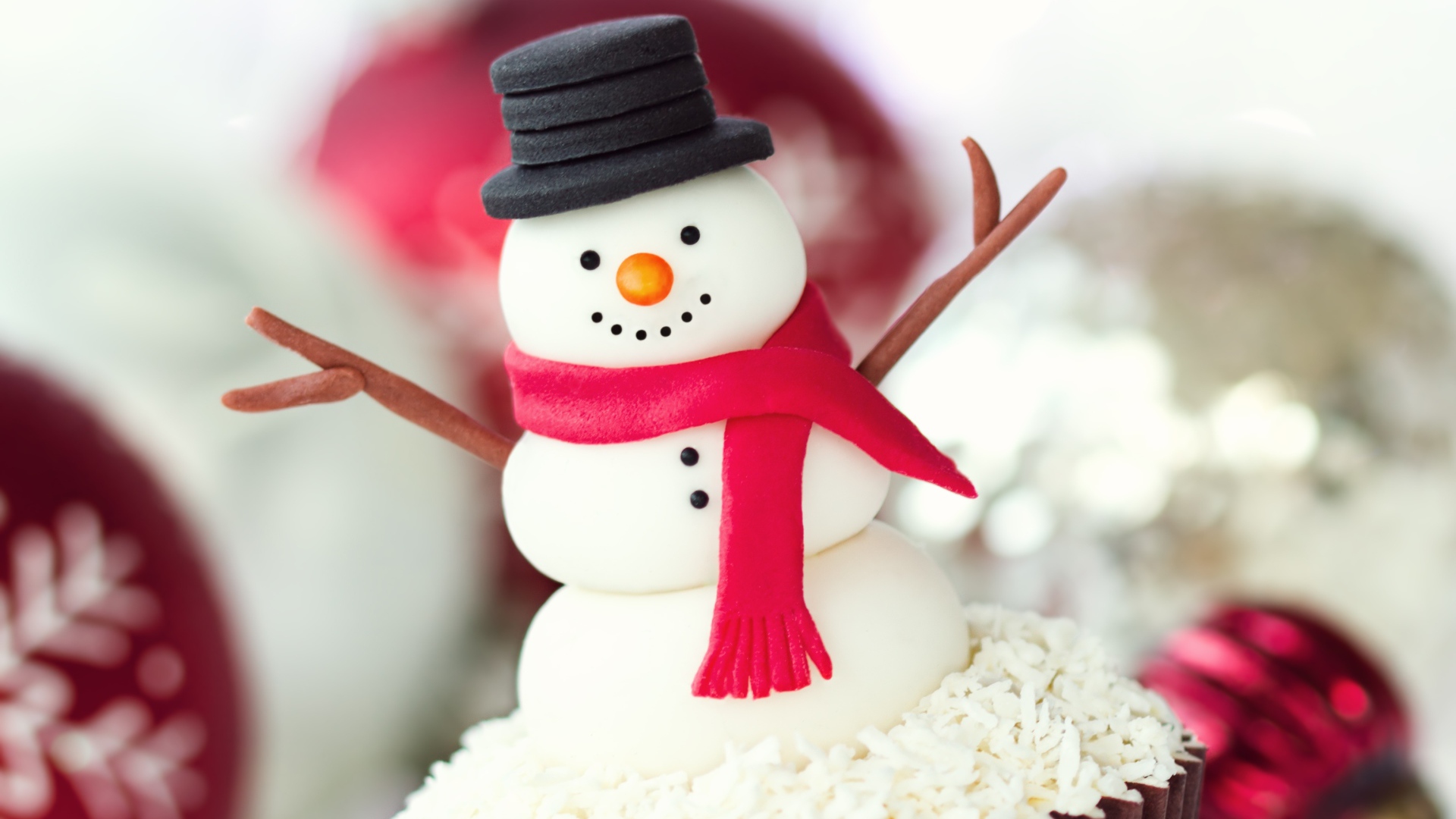 Съедобный снеговик на рождество