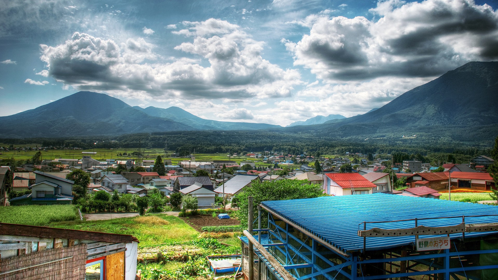 Город в долине гор