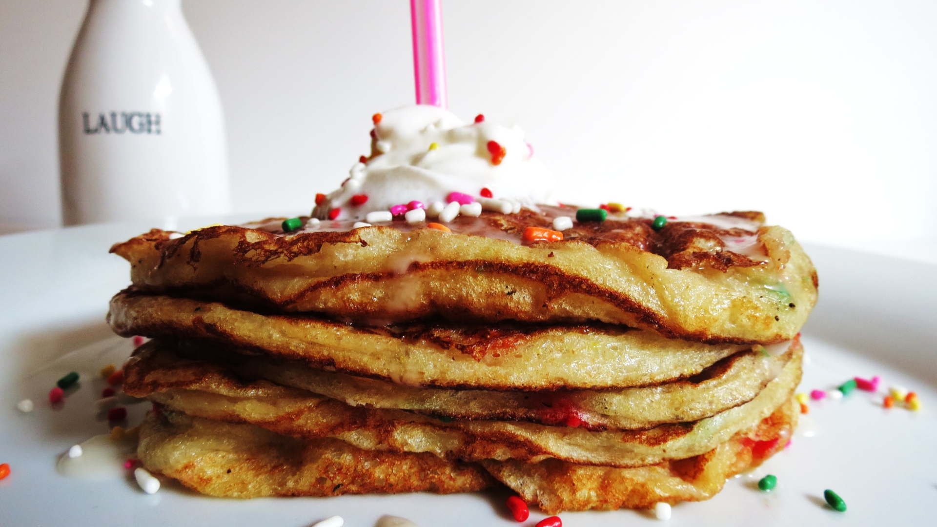 Блинчики с кремом на день рождения