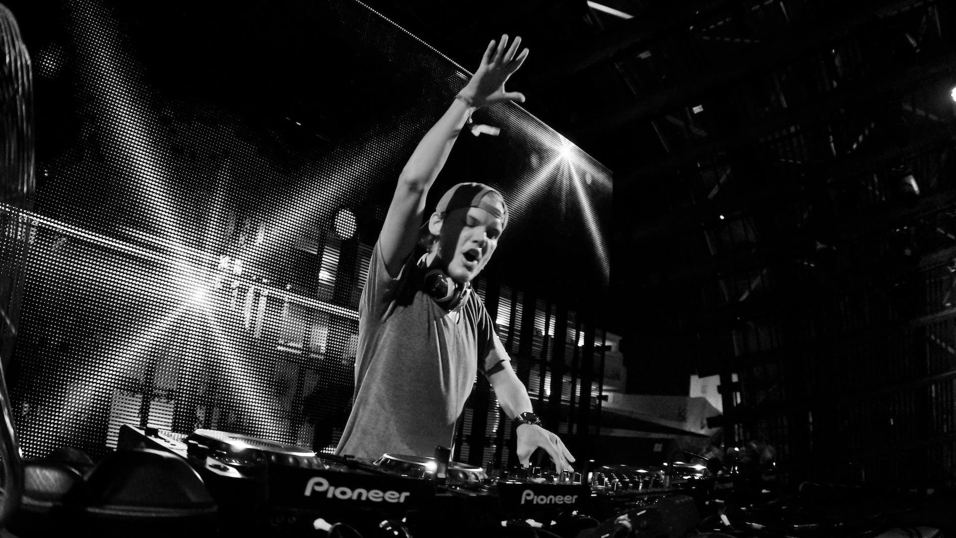 Avicii у пульта