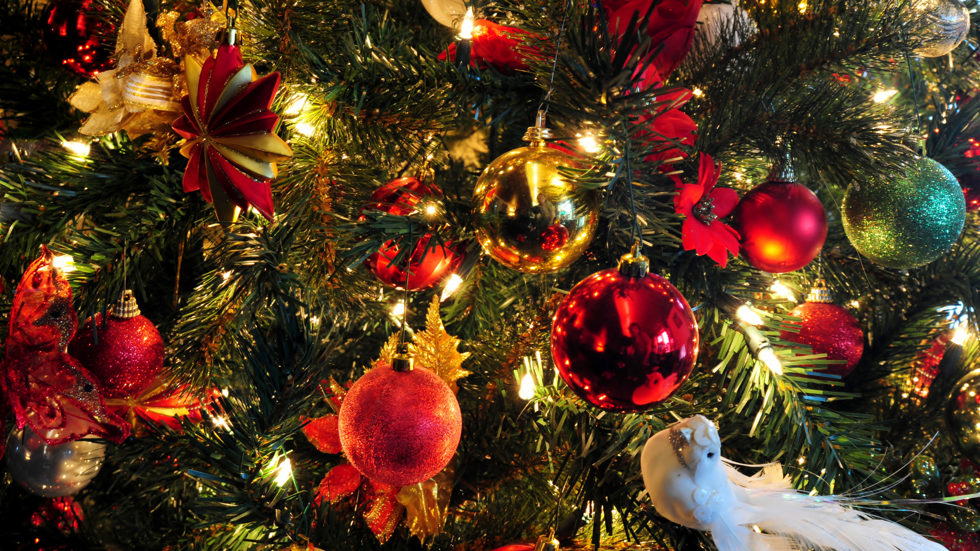 Украшение новогодней елки в год Лошади