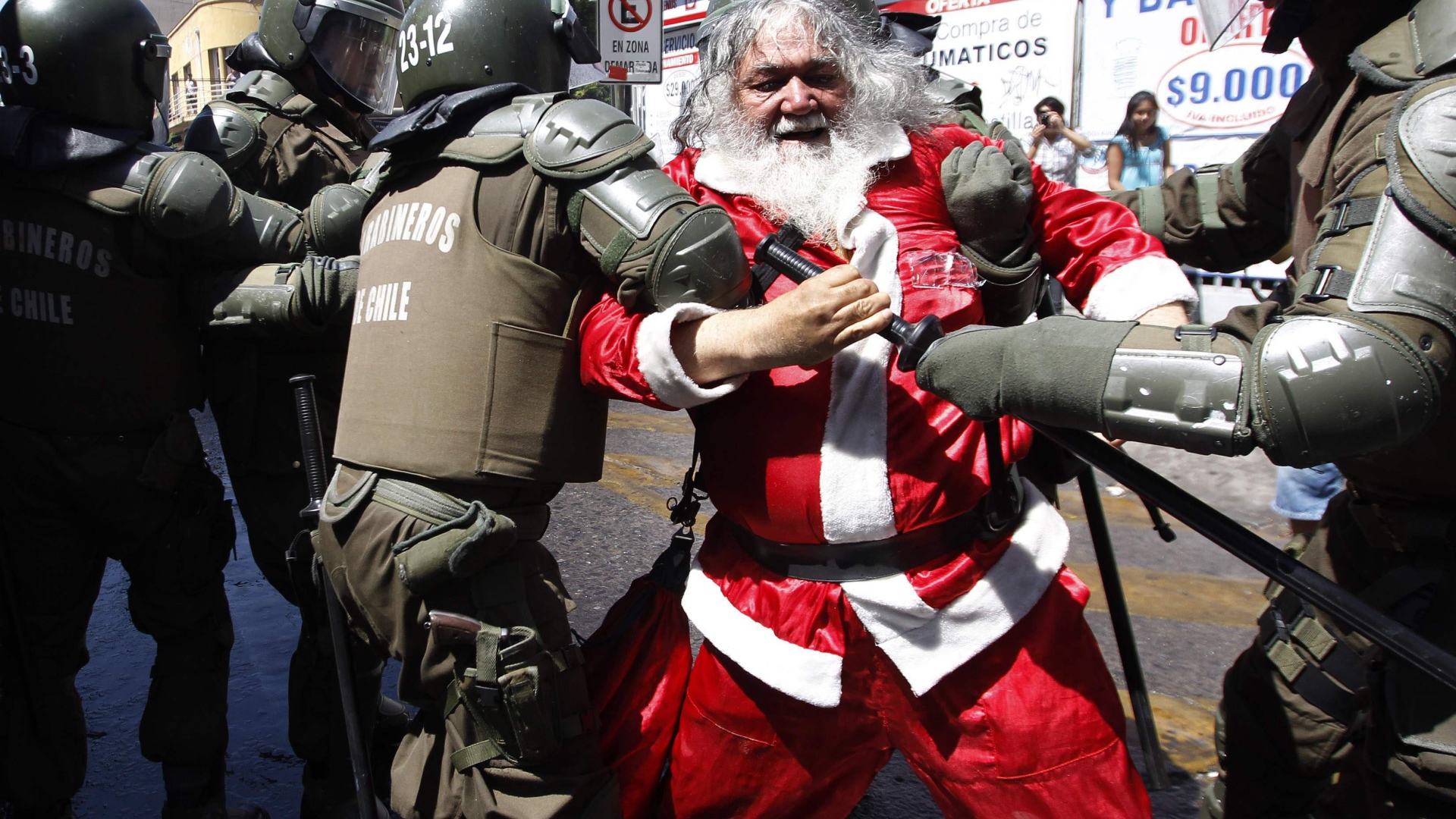 Пьяный дед  мороз