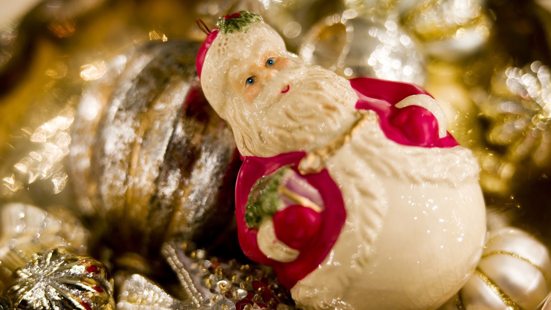 Дед мороз игрушка