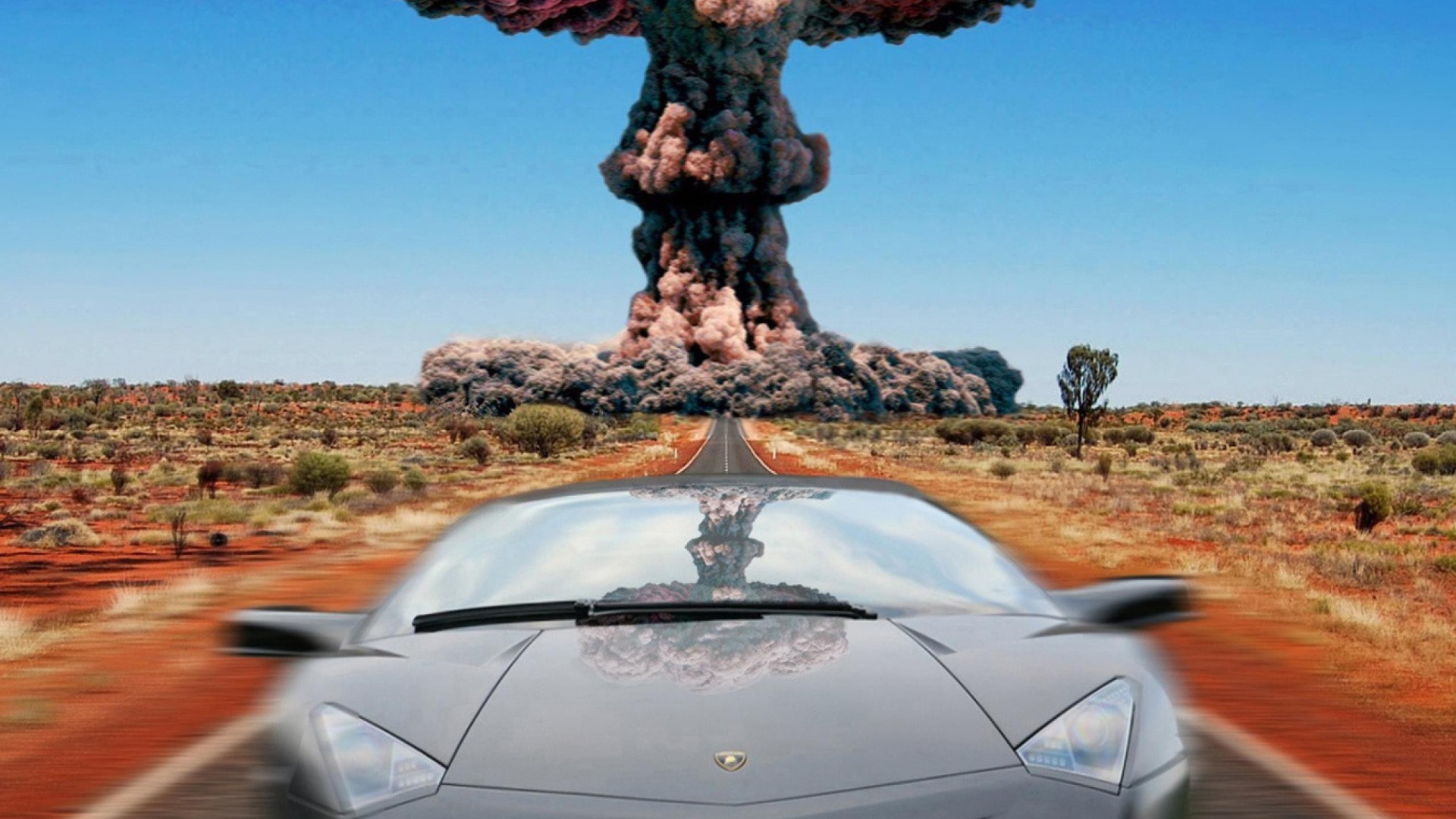 Атомный взрыв на дороге