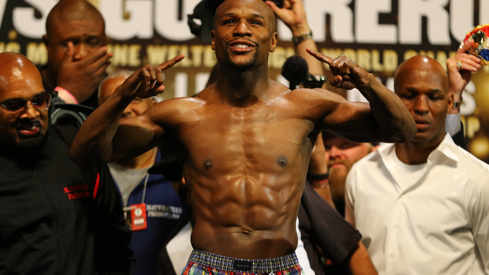 Боксер Флойд Мэйуэзер-младший