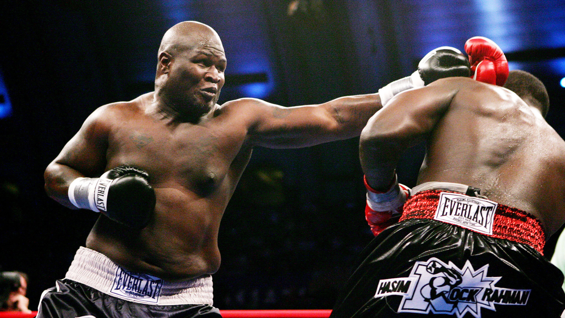 Боксер Джеймс Тони