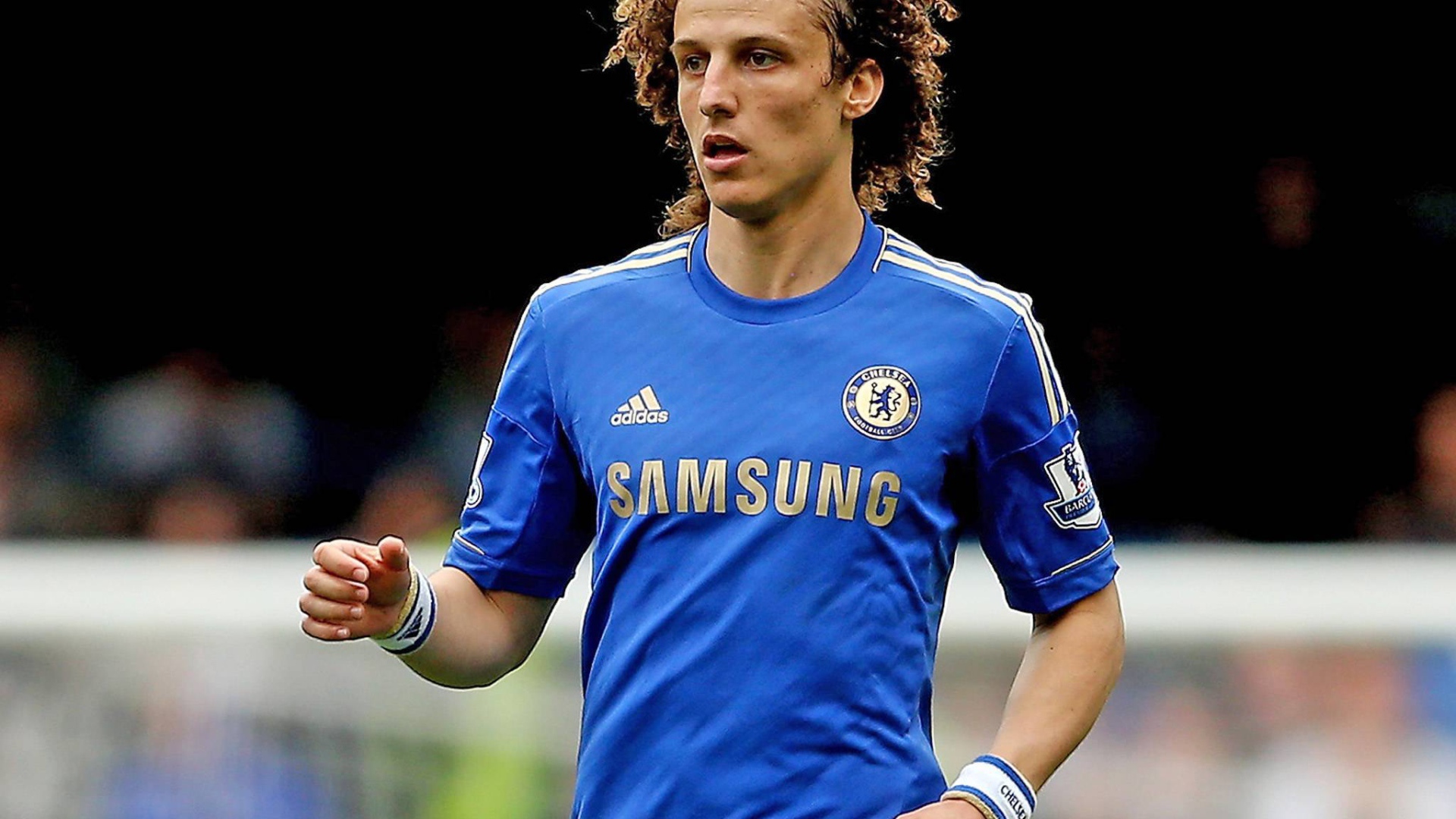 Лучший защитник Челси Давид Луис