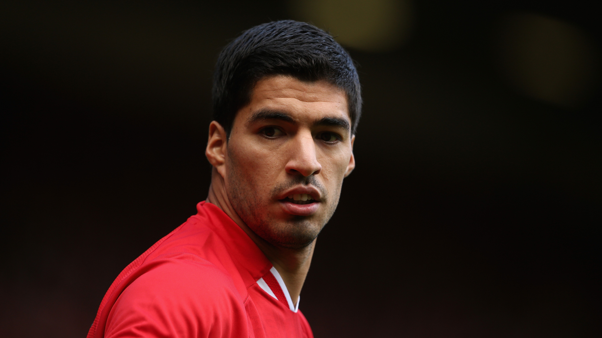 Футболист Ливерпуля Луис Суарес крупным планом