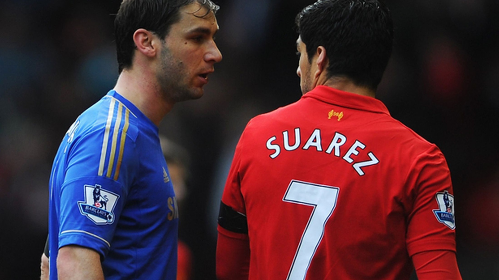 Игрок номер 7 из Ливерпуля Луис Суарес