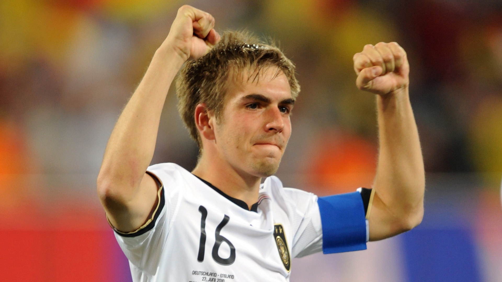 Игрок Баварии Филипп Лам после победы