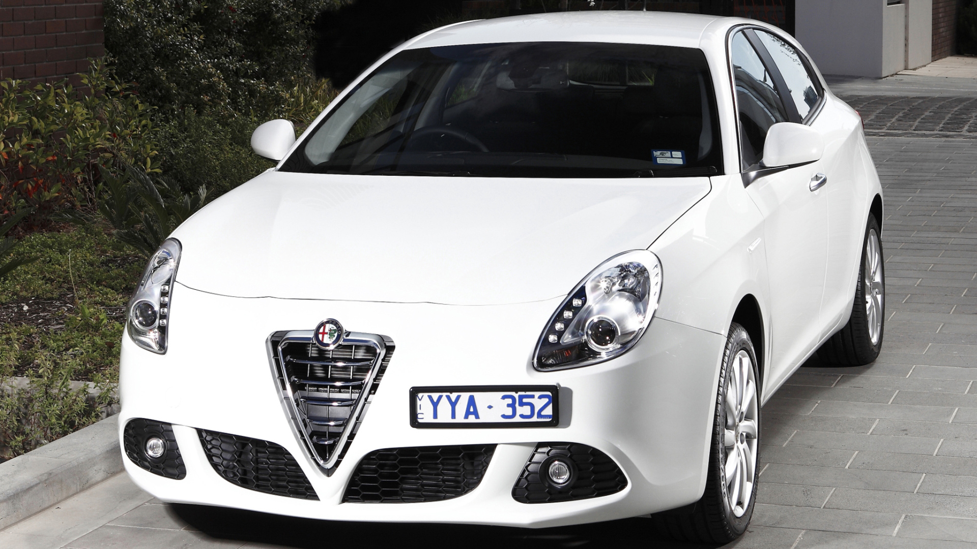 Дизайн автомобиля Alfa Romeo giulia