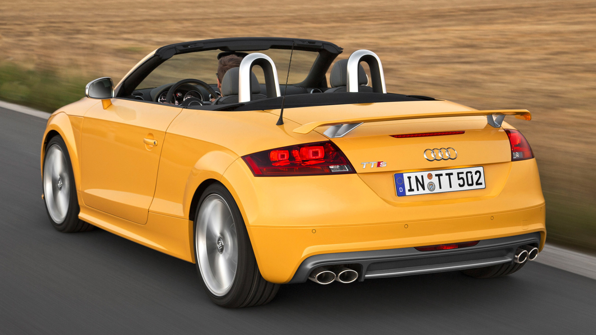 Дизайн автомобиля Audi TT 2014 года