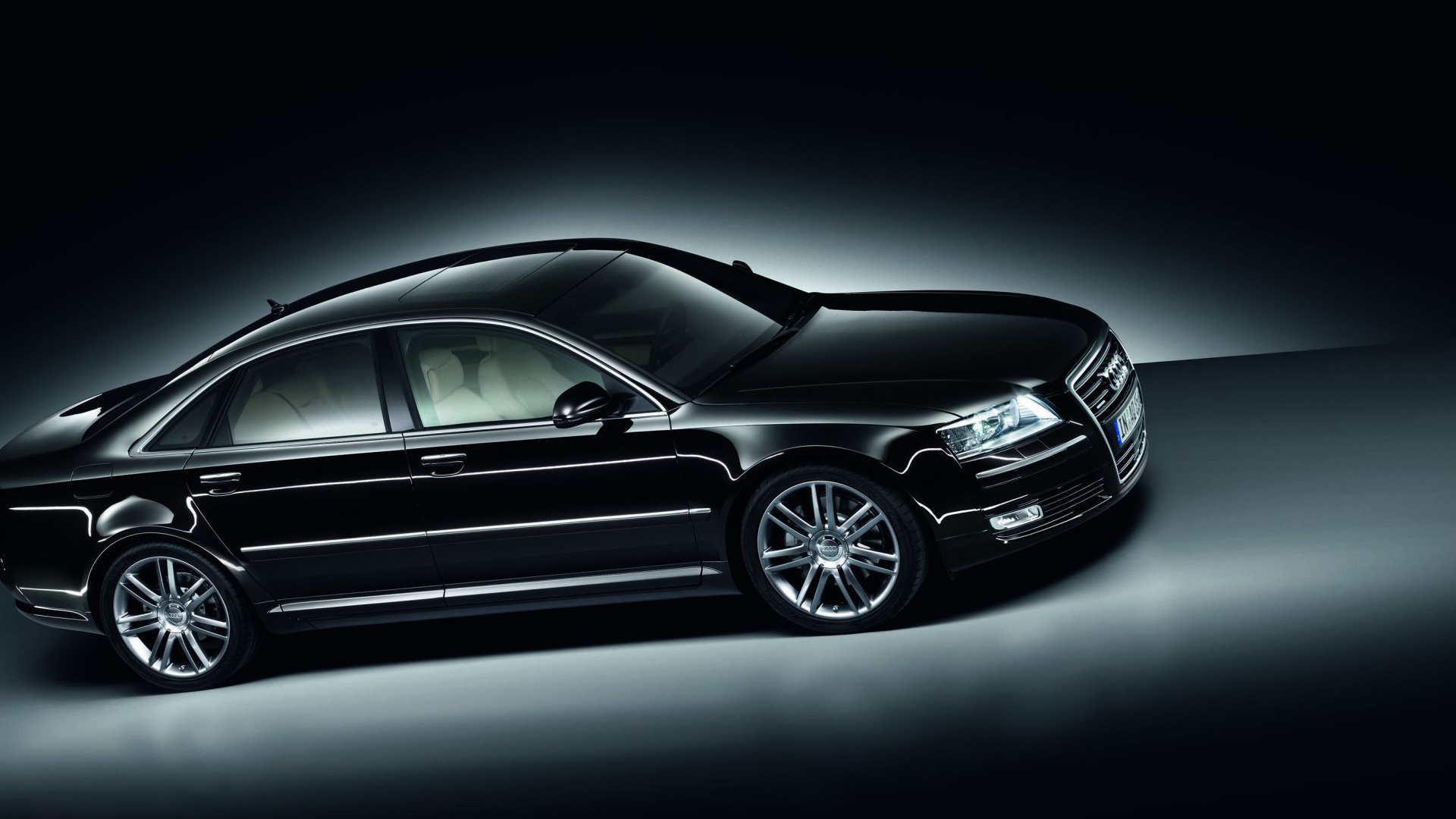 Фото автомобиля Audi а8