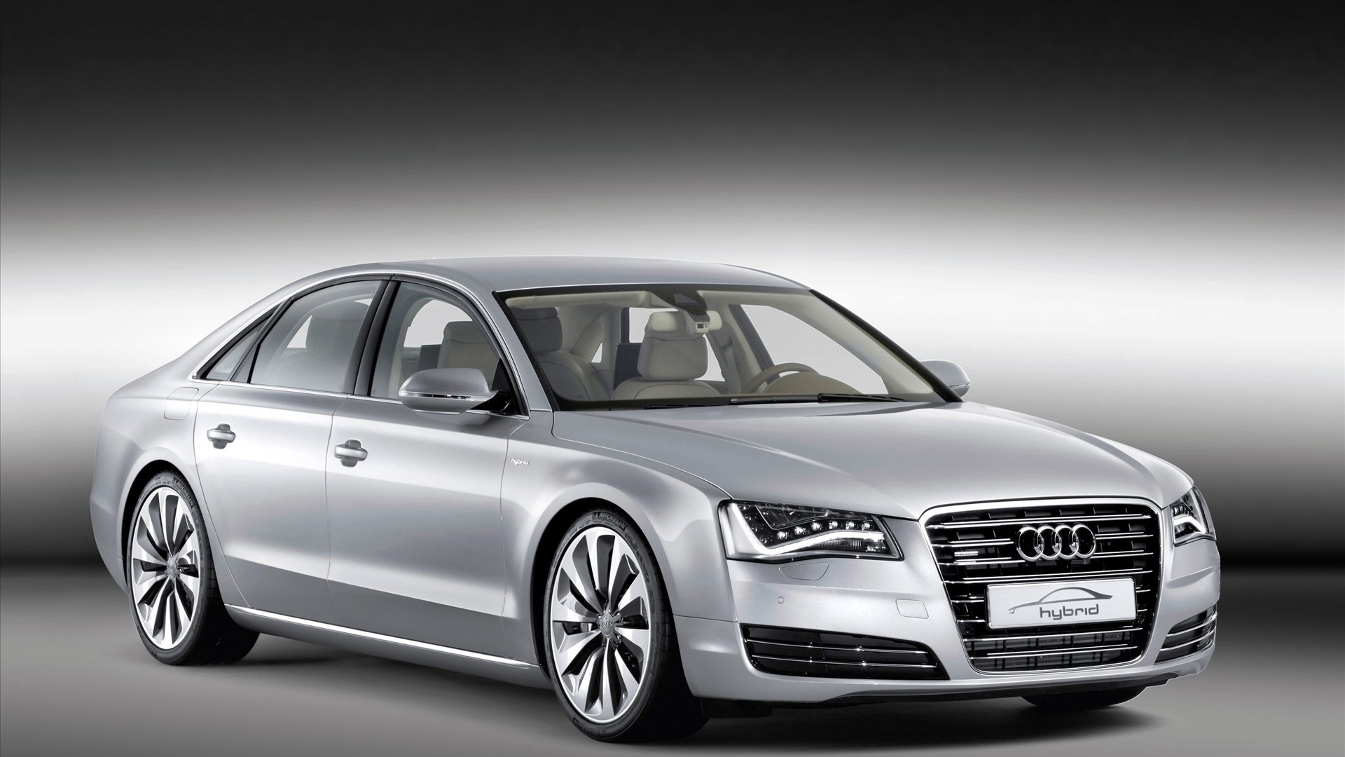 Надежный автомобиль Audi a8