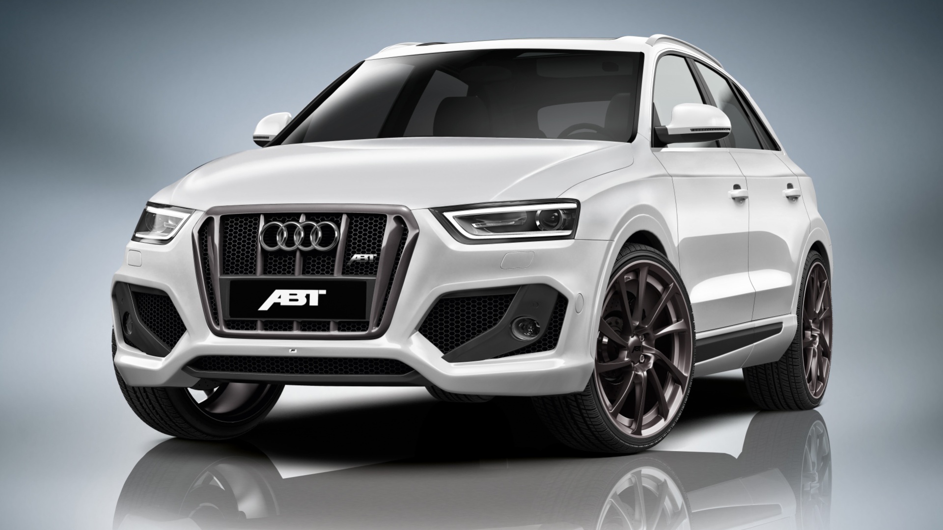 Надежная машина Audi q3
