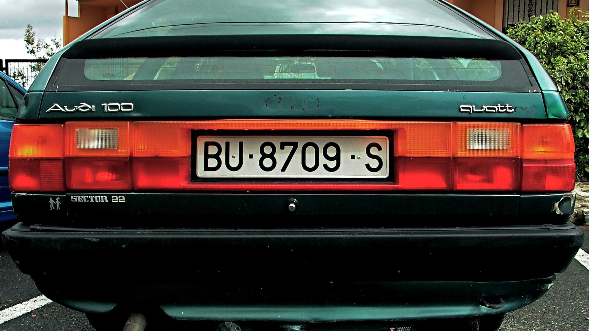 Дизайн автомобиля Audi 100