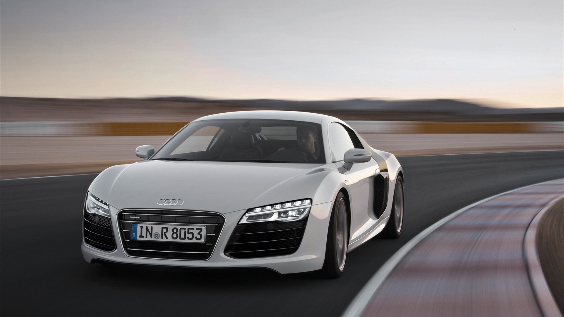 Дизайн автомобиля Audi 2013