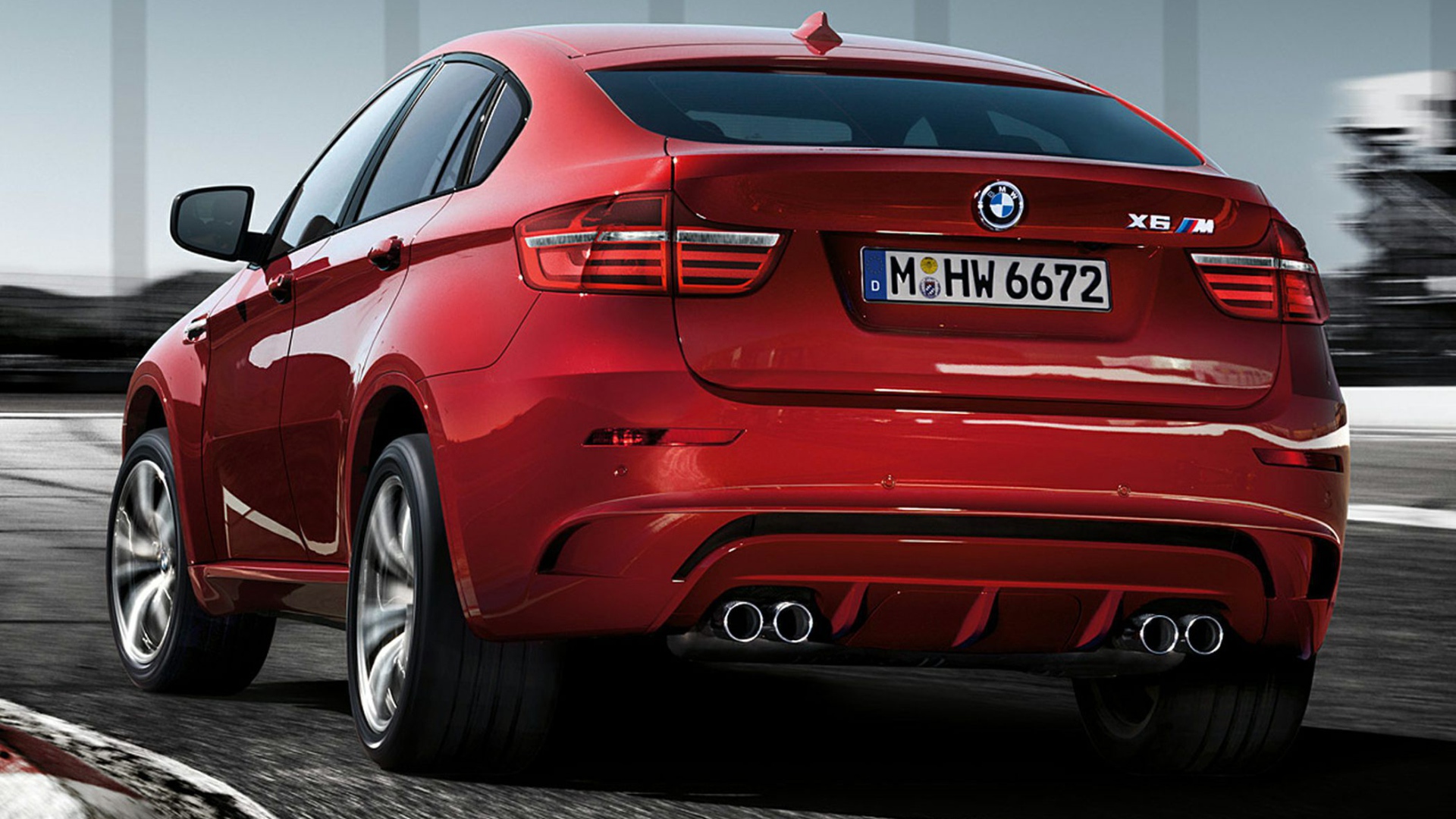 Фото автомобиля BMW X6 2014 года