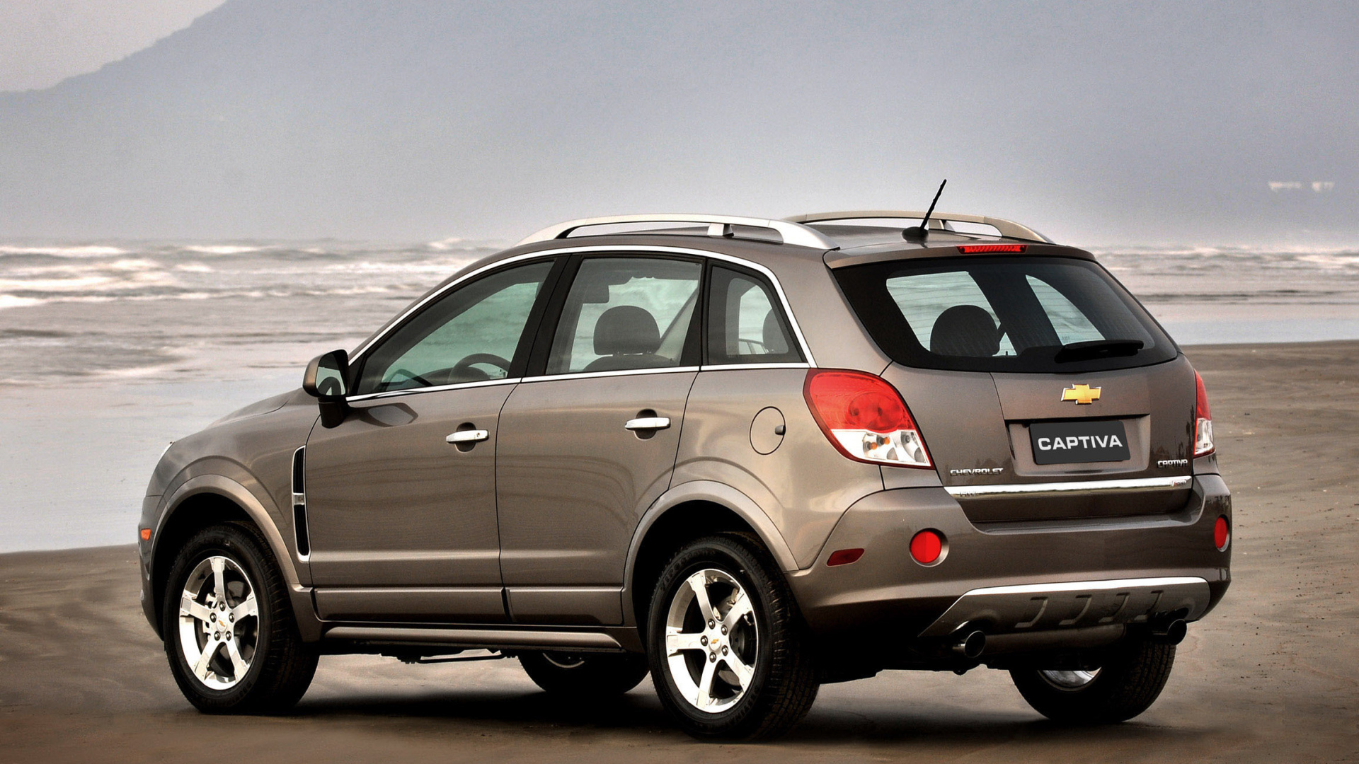 Тест драйв автомобиля Chevrolet Captiva 2014