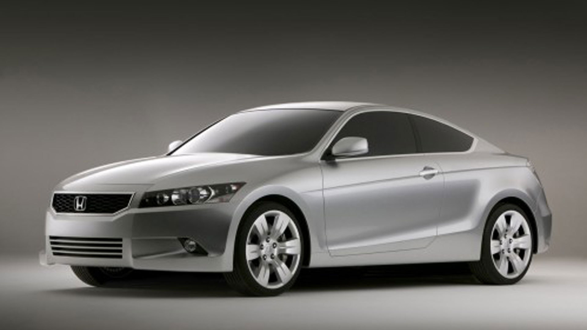 Новая машина Honda Accord 2013