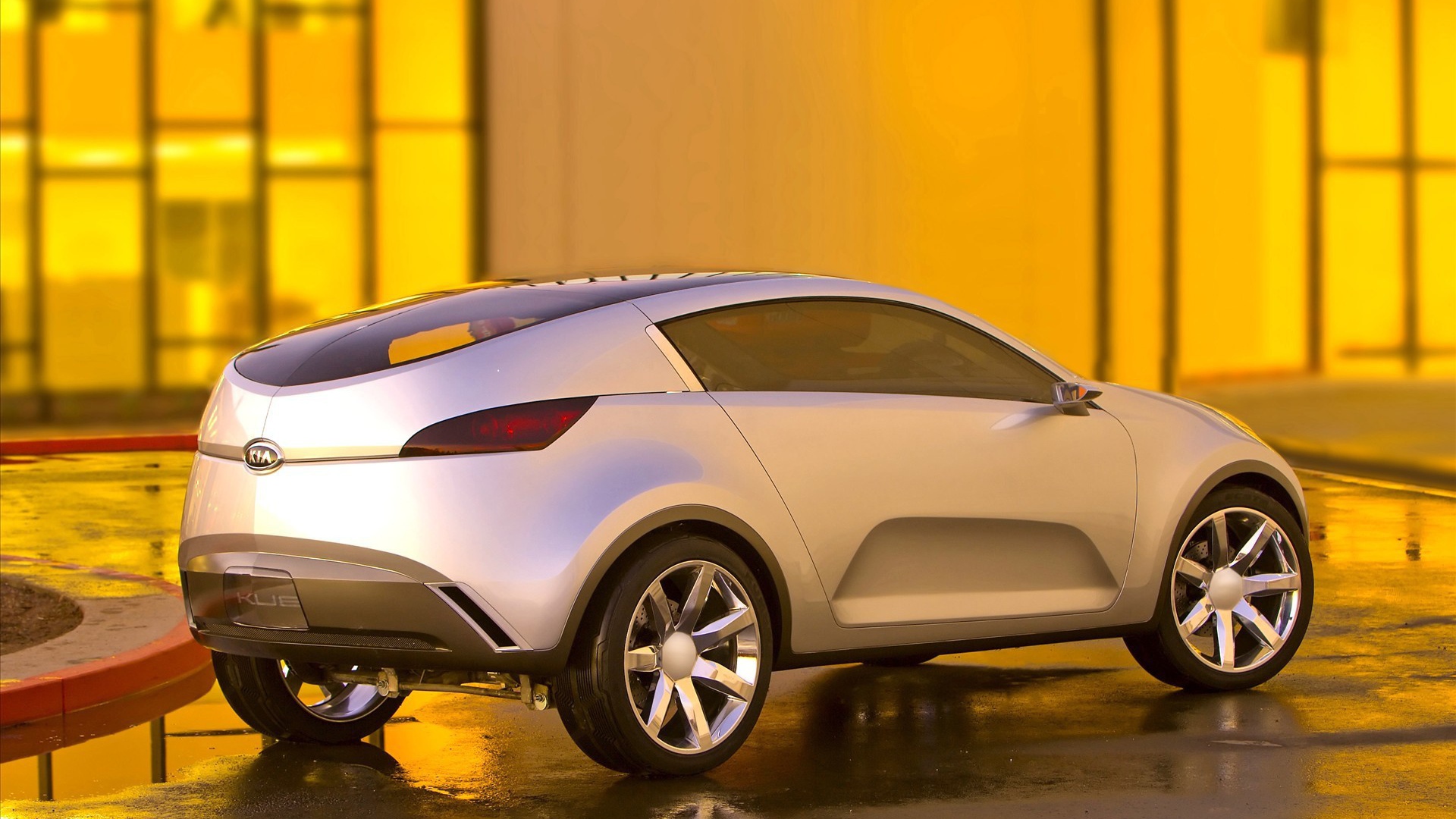 Автомобиль KIA